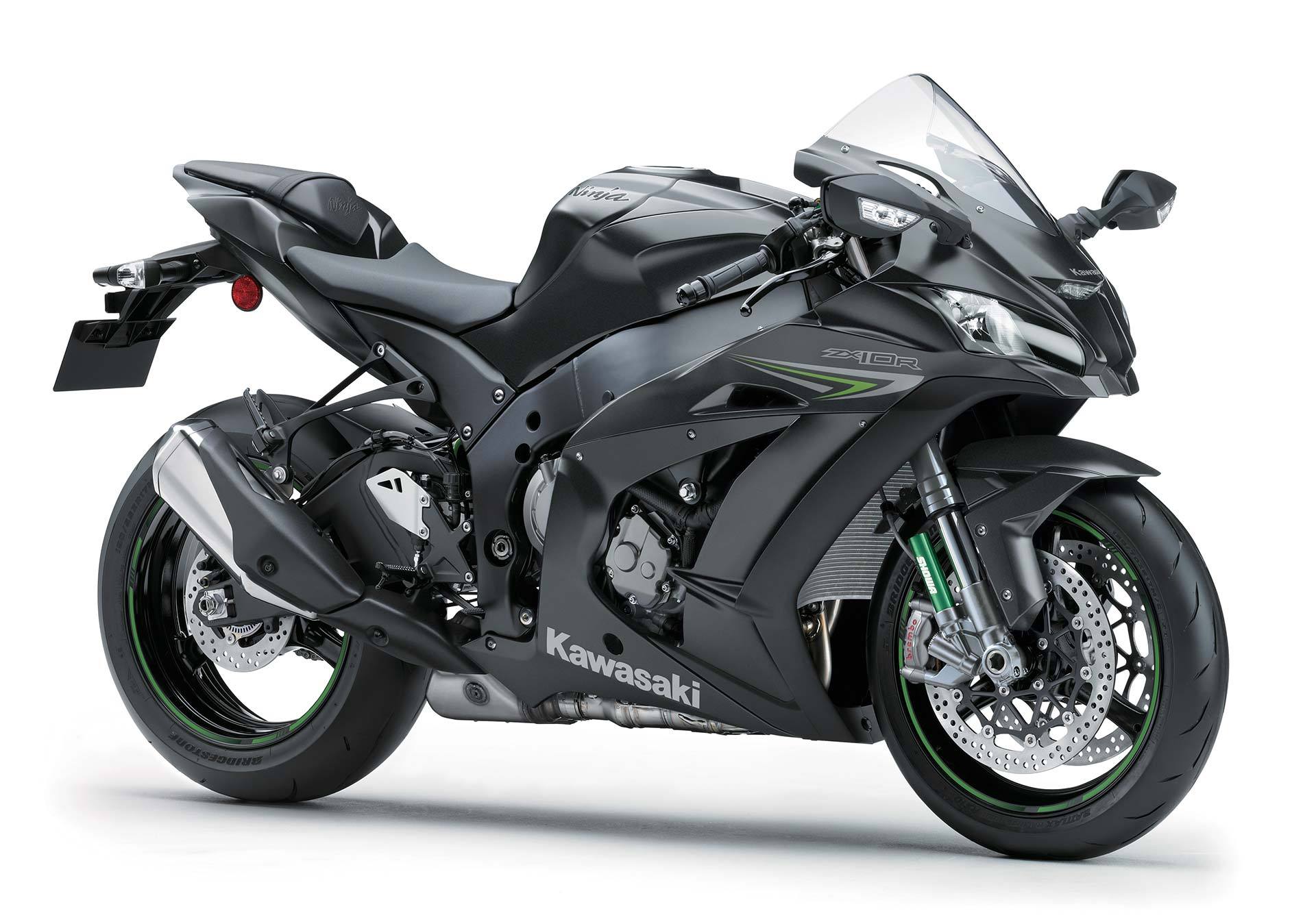 神祕的霧面黑，搭配綠色前叉氣瓶