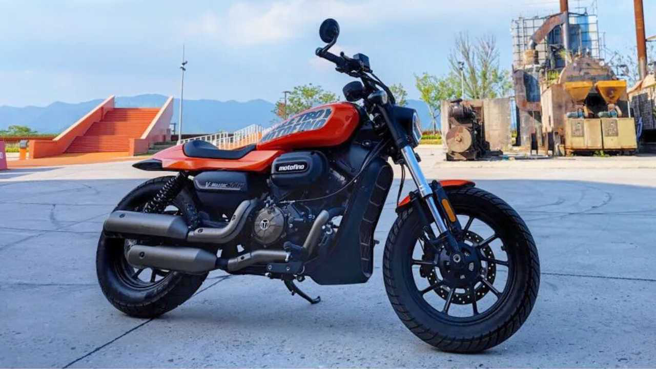 外行人很難從外型看出Streetboy V-Maxter 300與正版Sportster S的差別