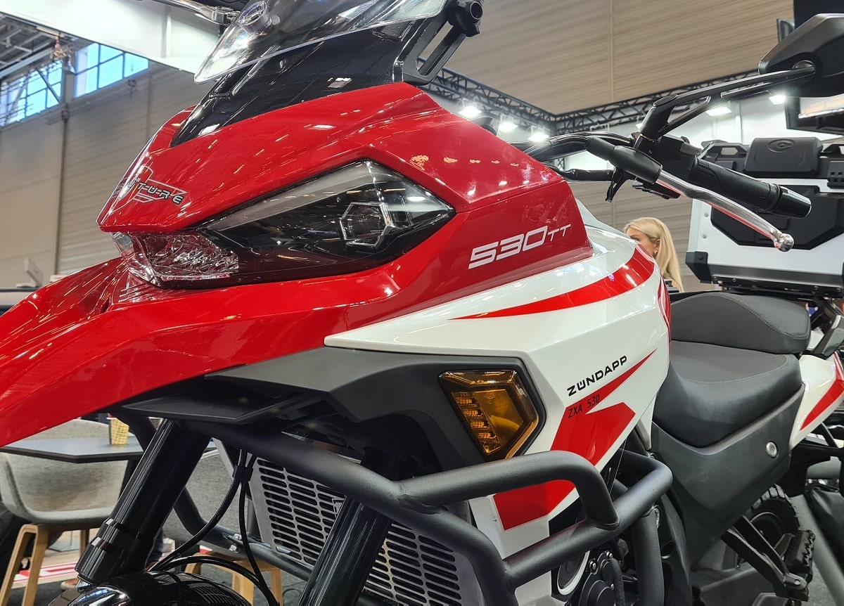 尖銳的「鳥嘴」設計設計是ZXA Adventure 500的一大特色