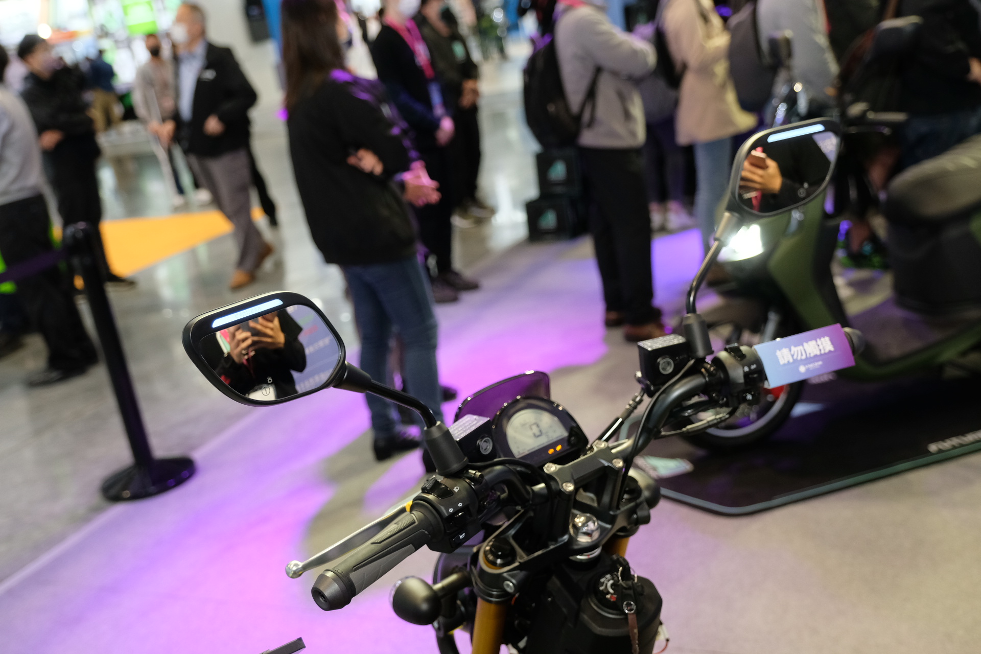 CROXERA M 智慧後照鏡並非電動車獨享,燃油車也能搭載,相當實用