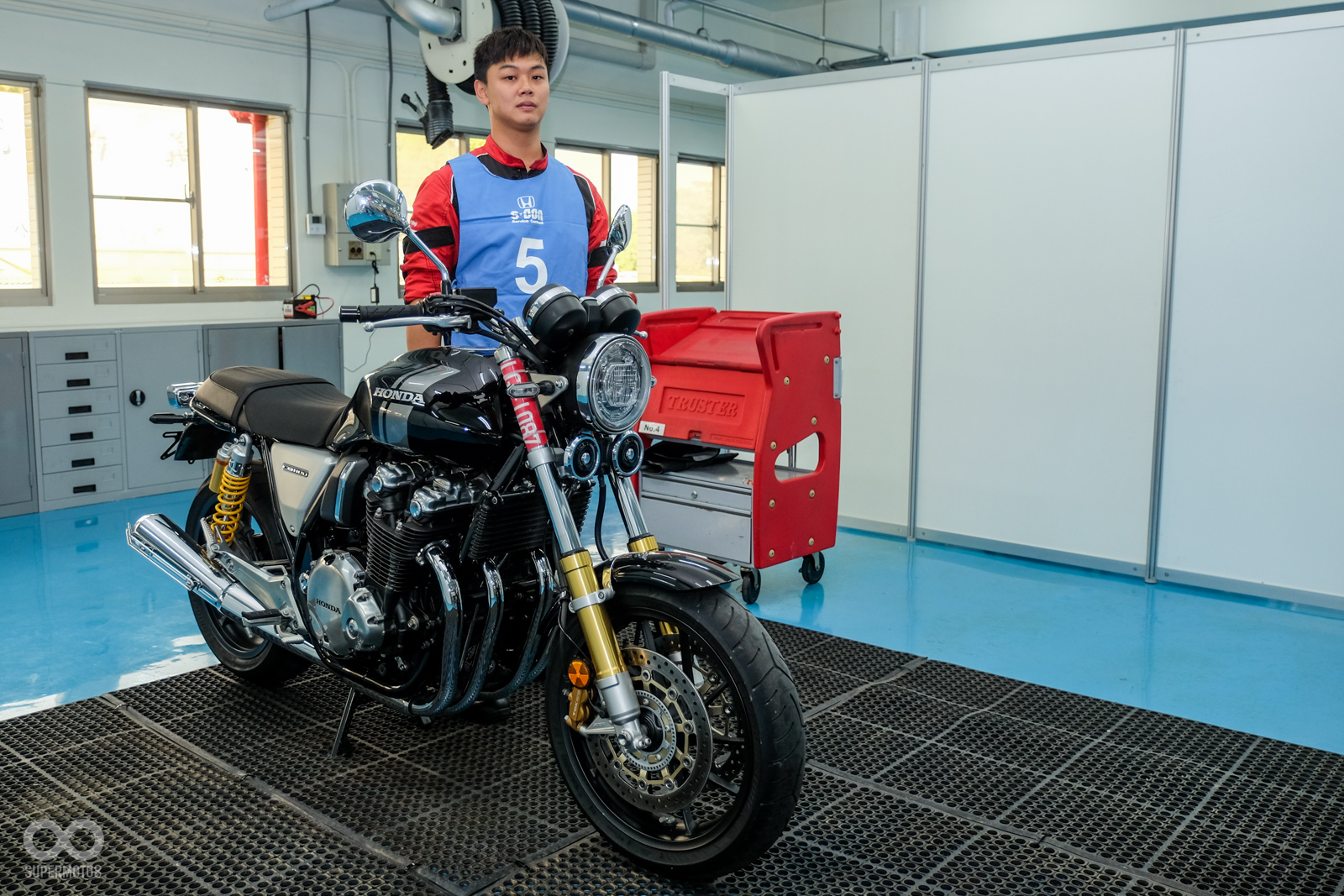 有選手快速完成查修,相當厲害