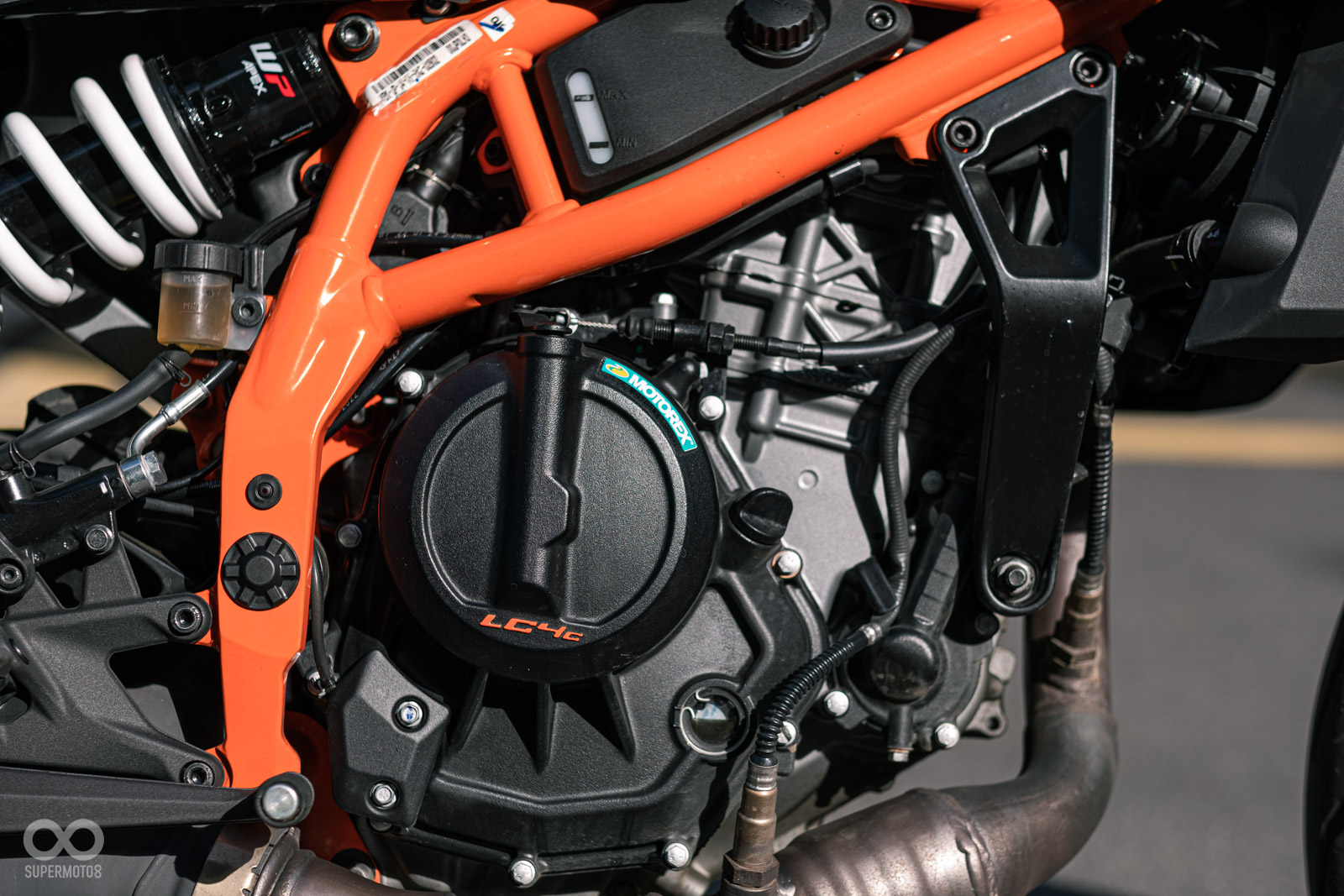 引擎排氣量提升至398.7c.c.,依舊維持同級車中少見的單缸設定