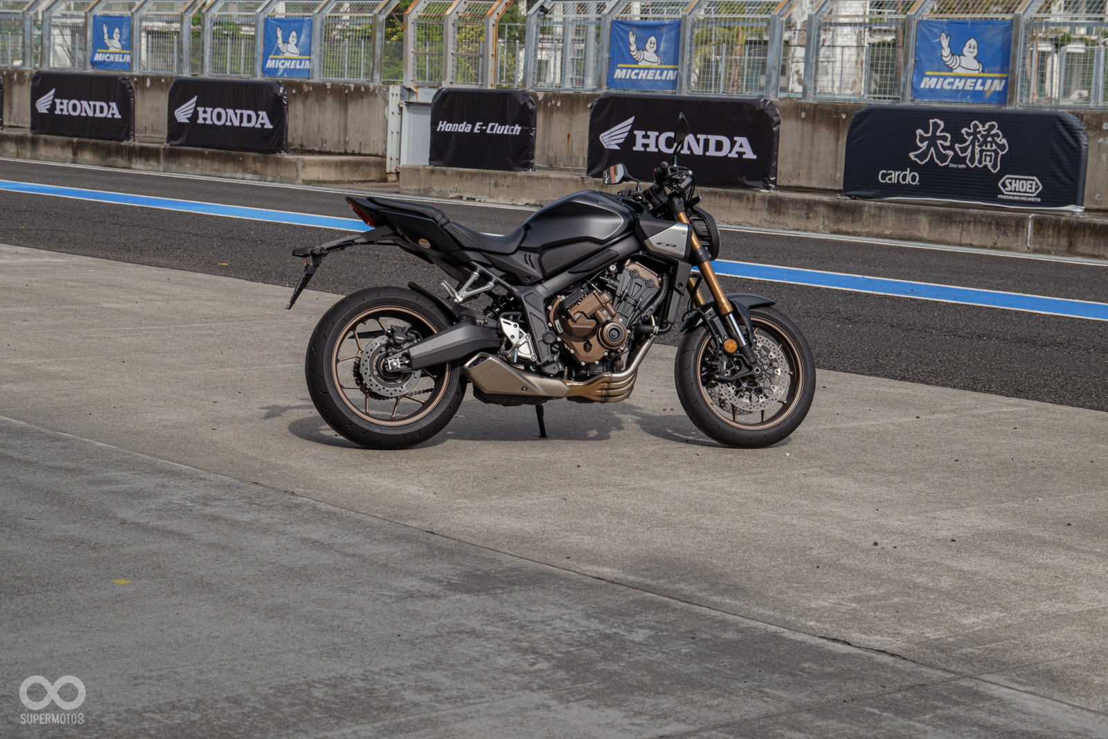 不特別說有E-Clutch ，不仔細看引擎可能還不會發現系統多出的體積存在！