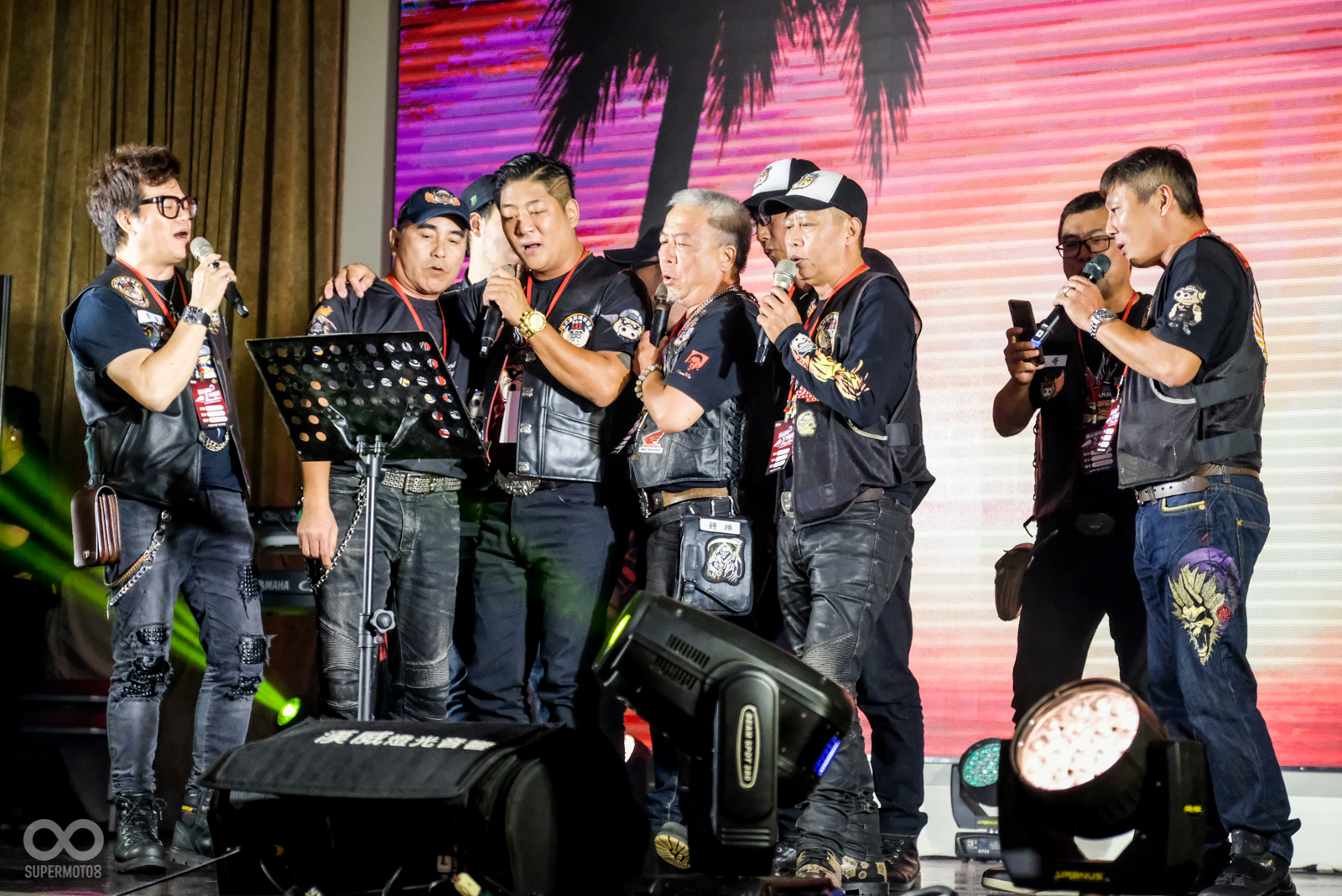 另外也舉行車隊卡拉ok PK賽