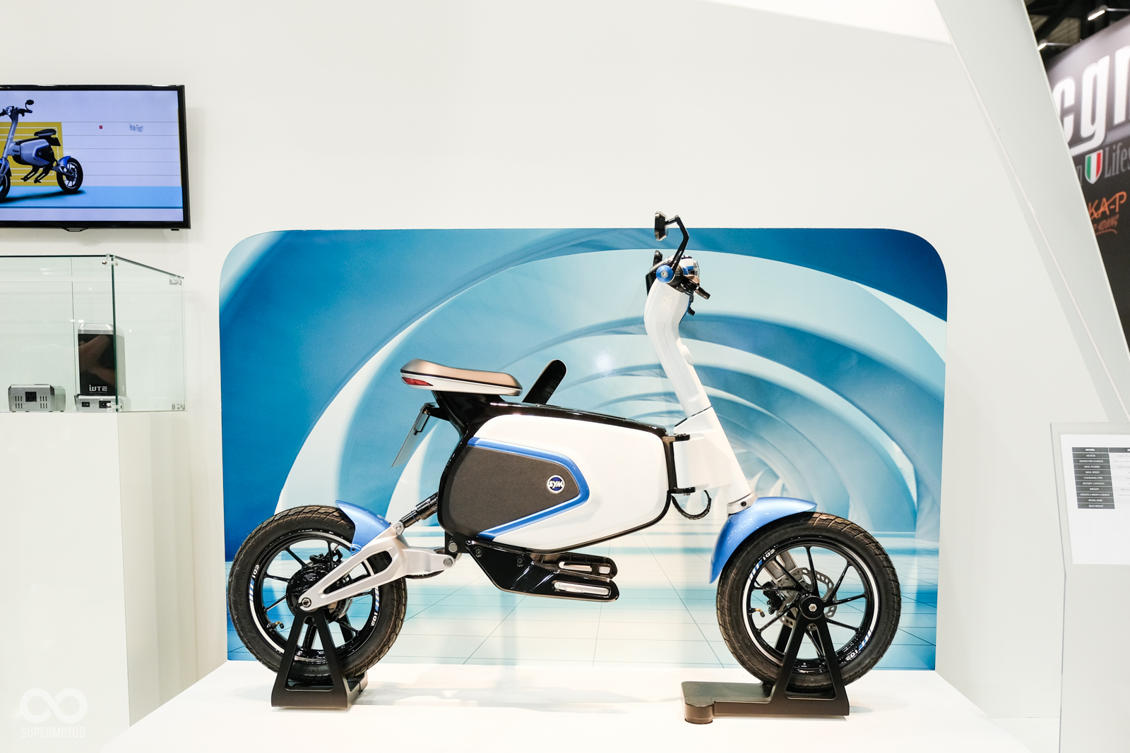 SYM ED1輕巧的設計，感覺比較符合NX 1開出的規格