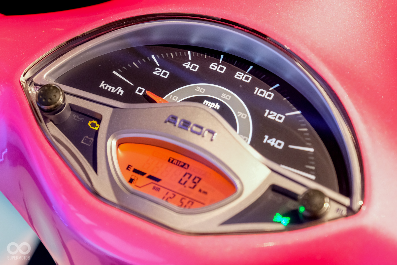 本次發表會大家相當期待的croxera智慧儀表並沒有同步登場，不過宏佳騰執行長也透露，croxera已經進入最終測試階段，很快就會與大家見面