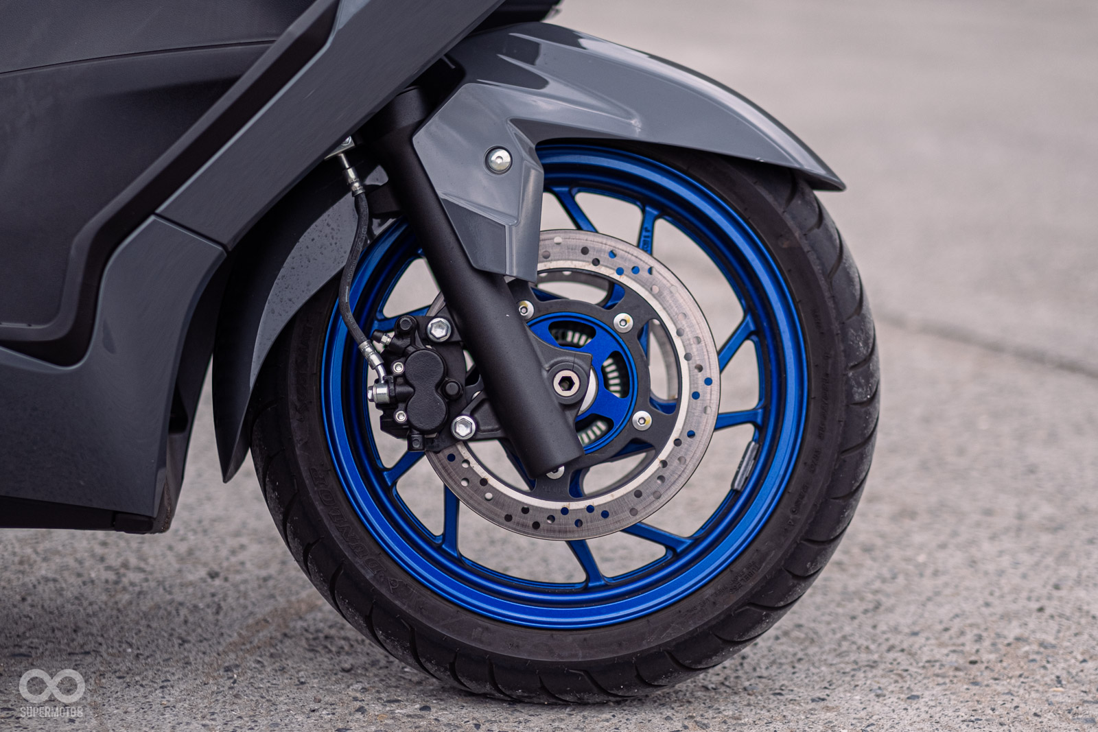 對向雙活塞卡鉗配260mm雙碟