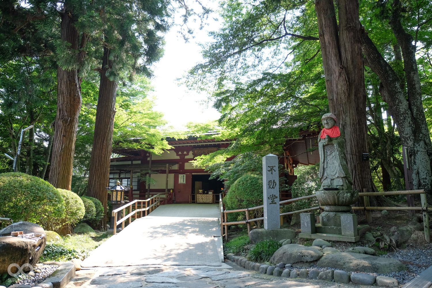 除了總寺之外另有17個分區,供奉約40尊神祇