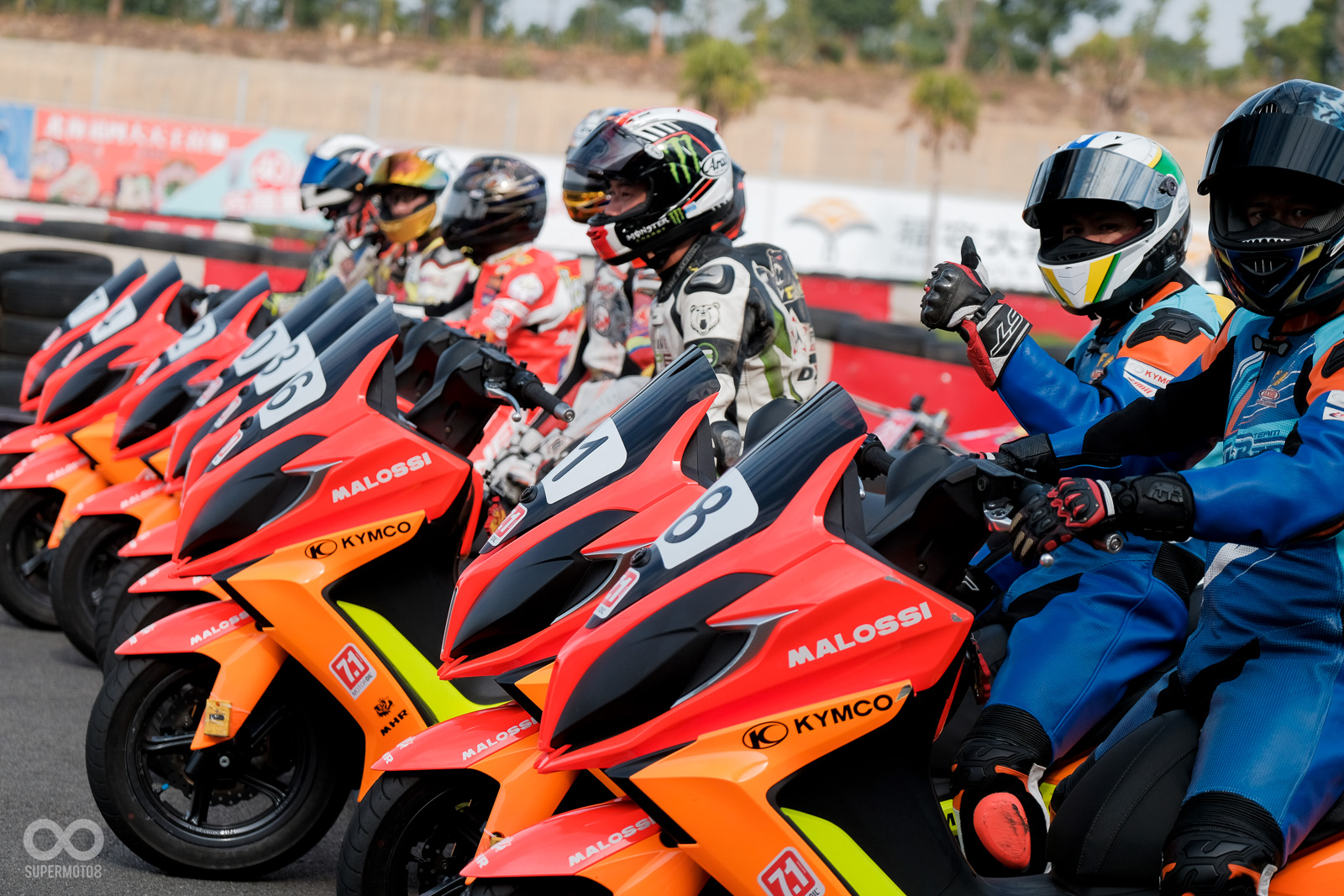 一字排開的Malossi DownTown 350i真的是非常有衝擊力