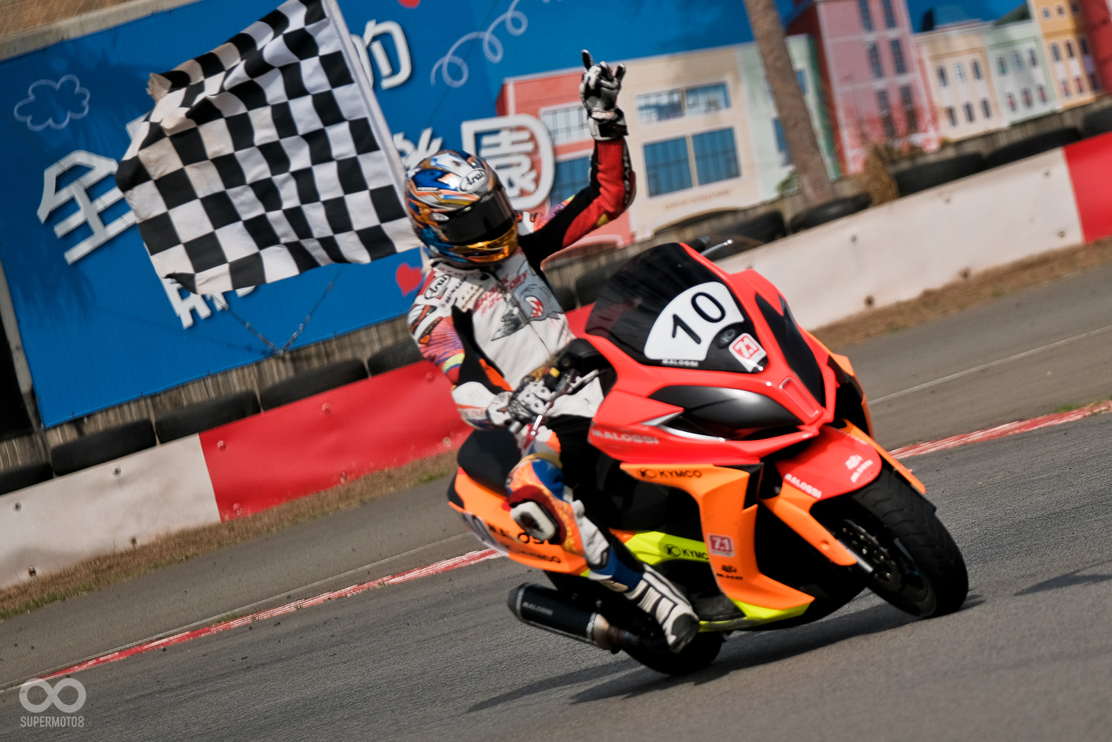 從第十位一路逆勢向前進攻的邱科龍選手,最終成功的拿下第一屆「超級大羊挑戰賽」的冠軍寶座