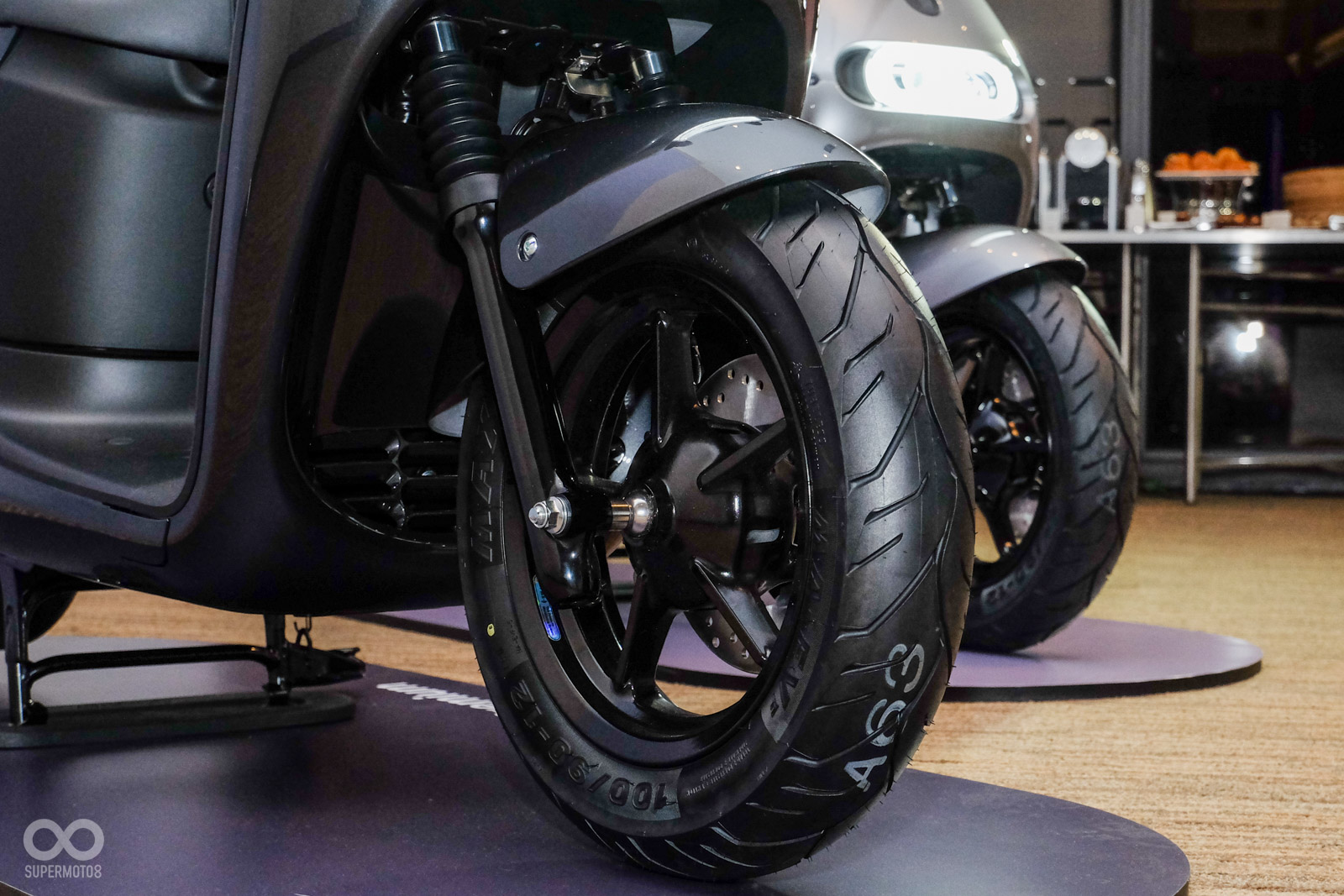 輪圈改為接受度較高的前後12吋,使用輕量化處理