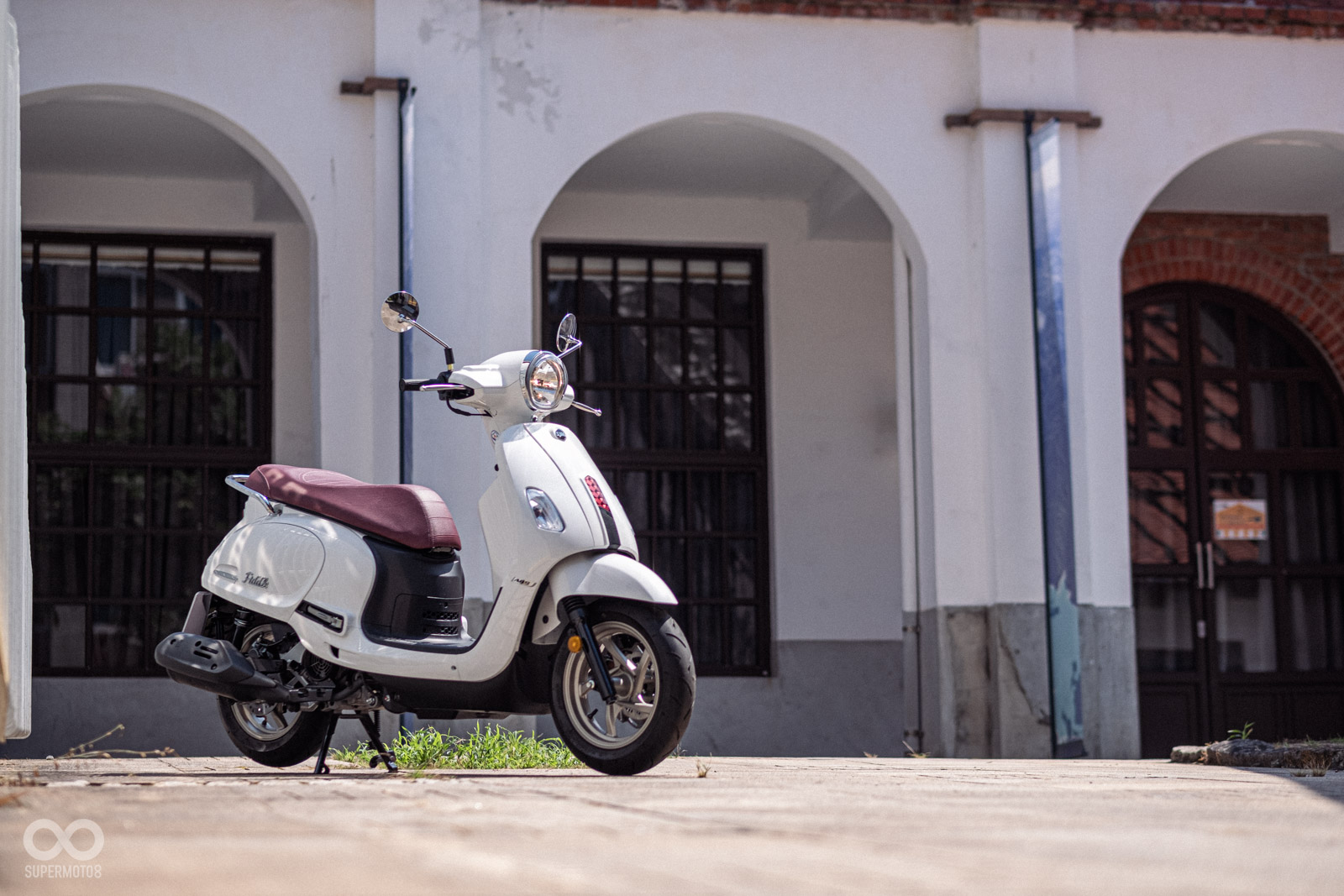 小旅行的第一站來到淡水老街的忌得利士洋行