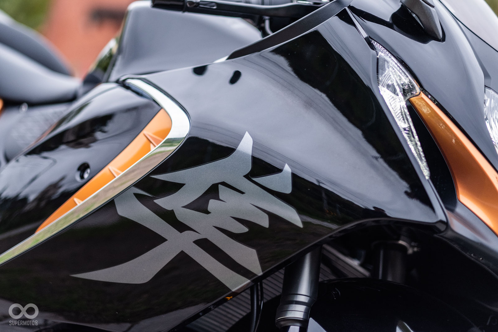 整流罩上大大的“隼”字樣