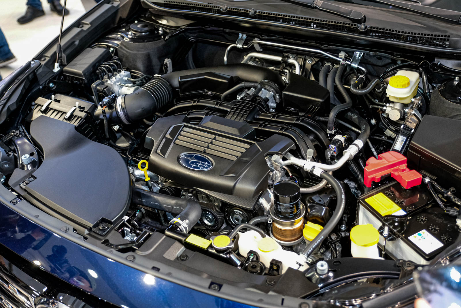 2.5L水平對臥四缸自然進氣引擎，最大馬力為169匹，最大扭力 25.7公斤米