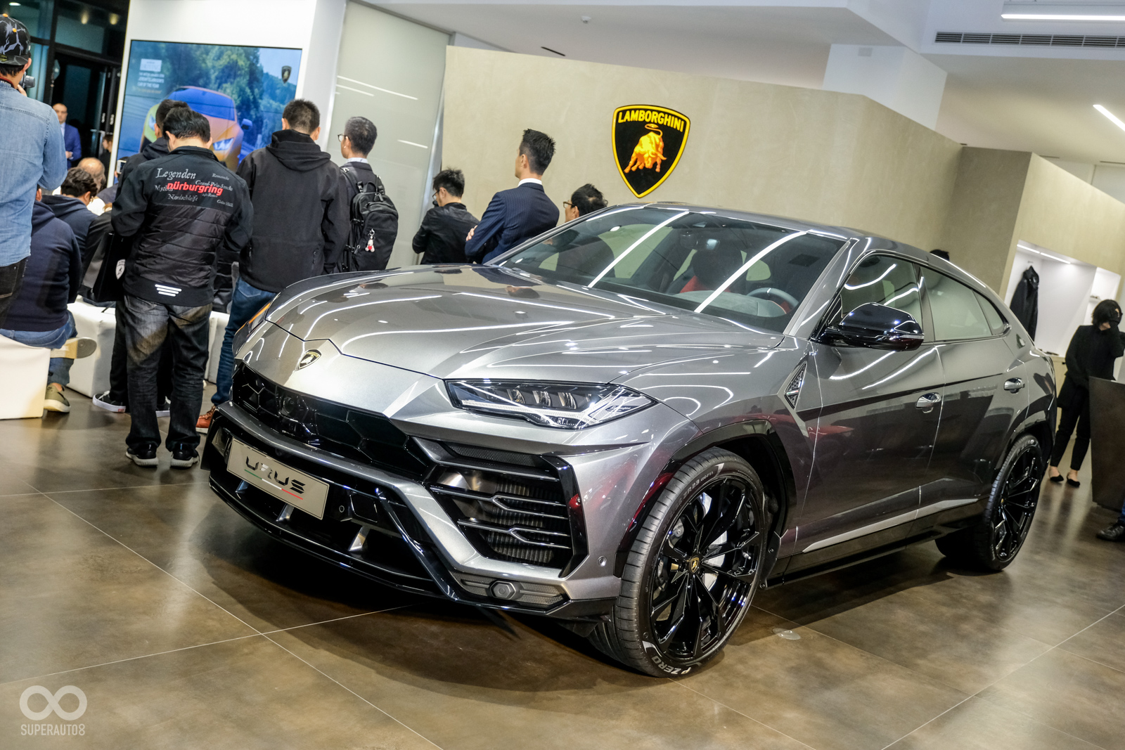 Lamborghini Taichung為原廠全新規範展示中心，符合目前主打的Super SUV Urus