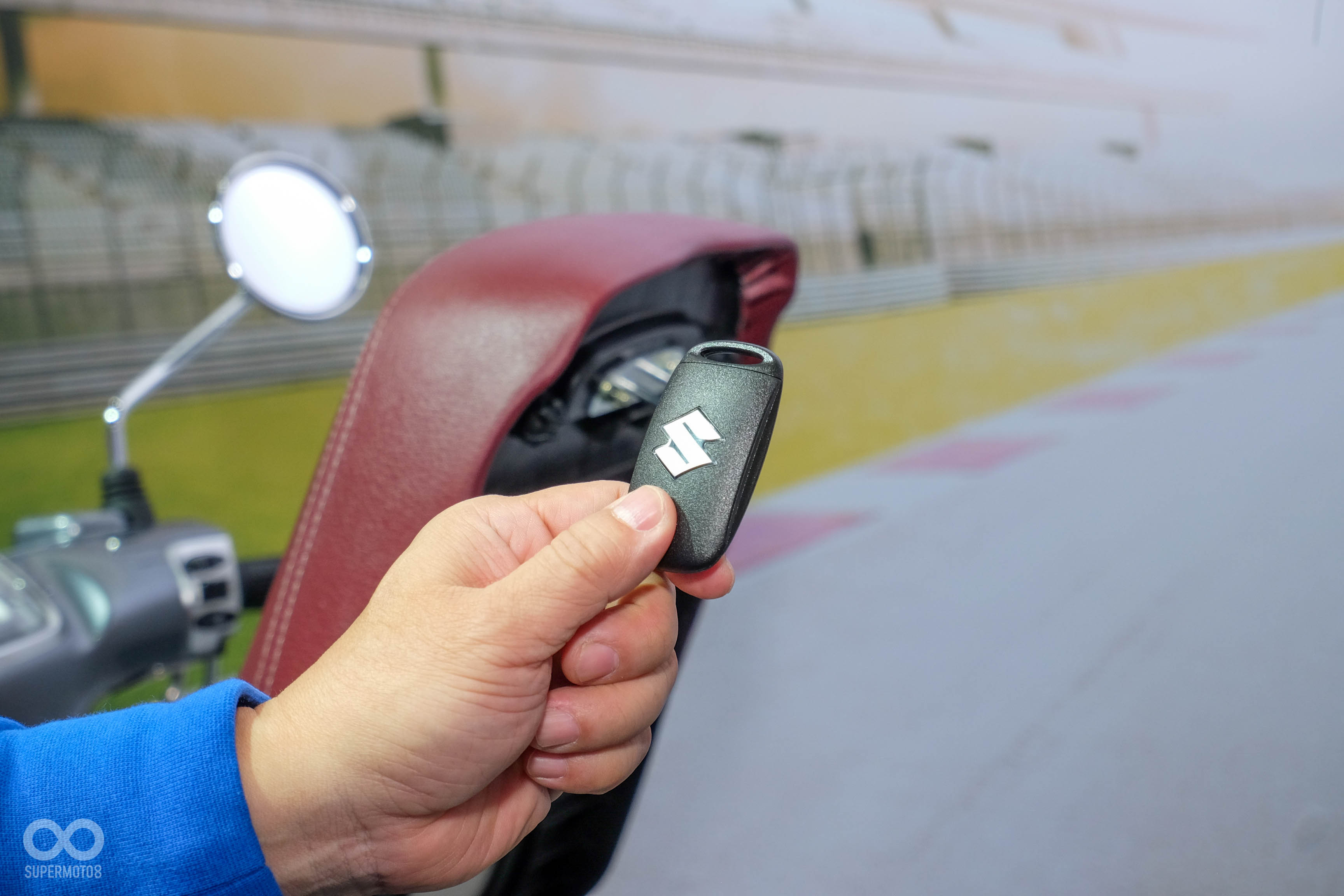 Saluto 125配備有Keyless系統