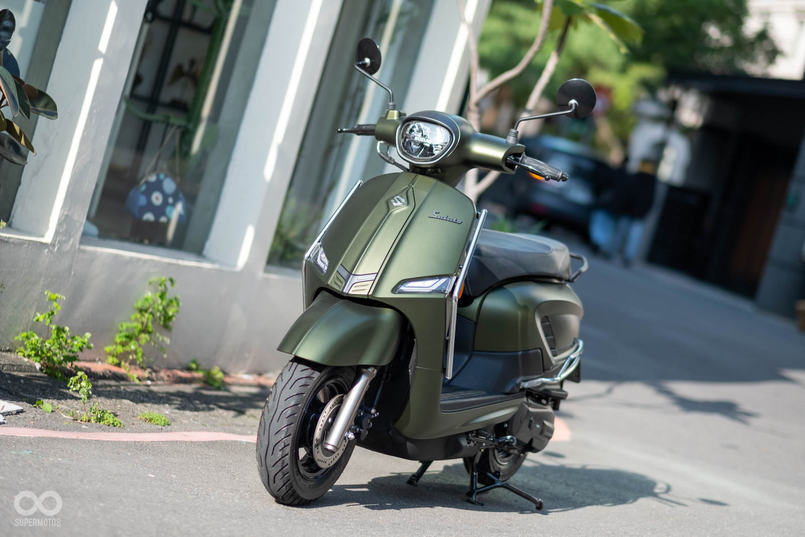 Saluto典雅的歐系復古外觀,優美的車身曲線相當吸睛