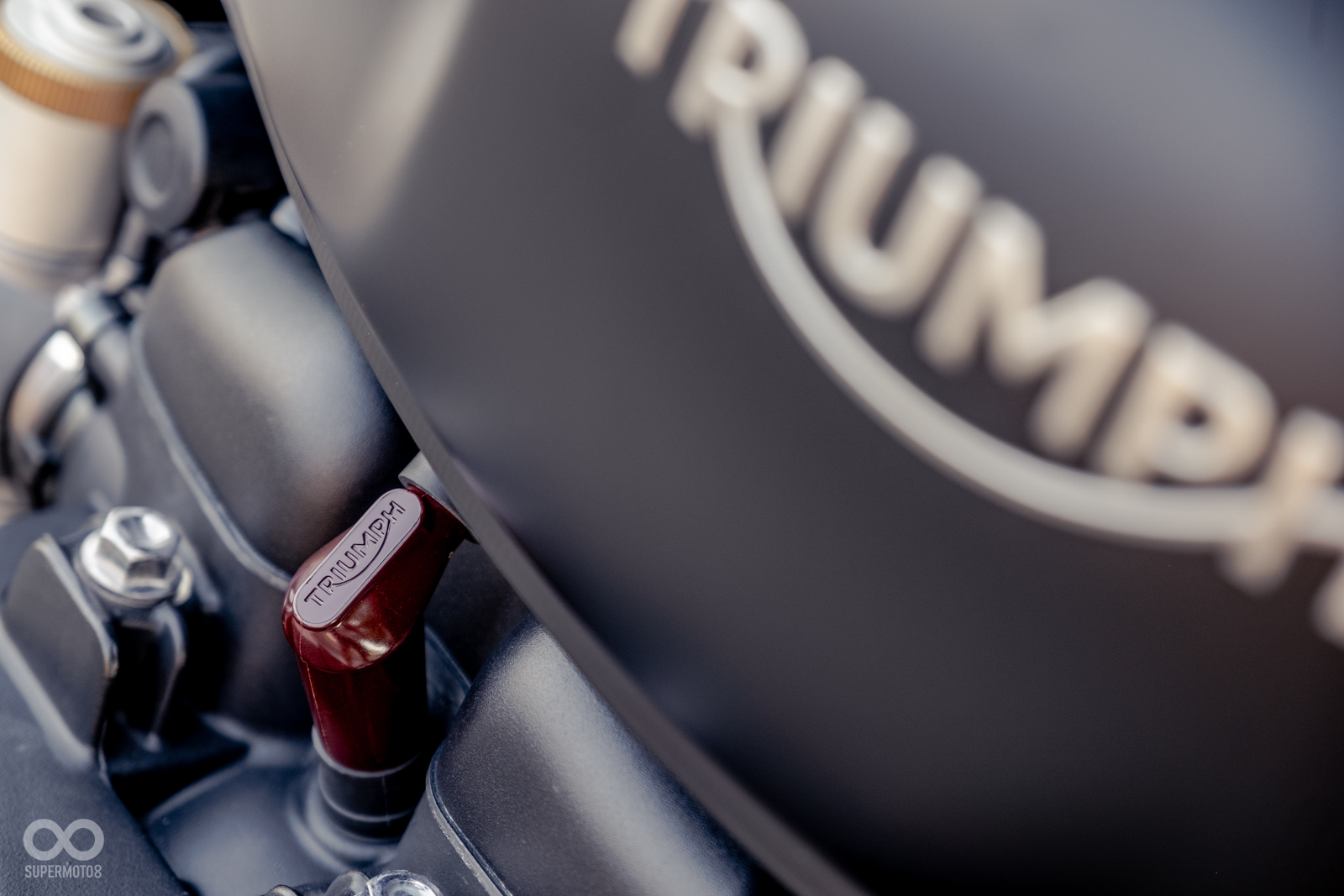 Bobber Black的復古風格呈現相當到位