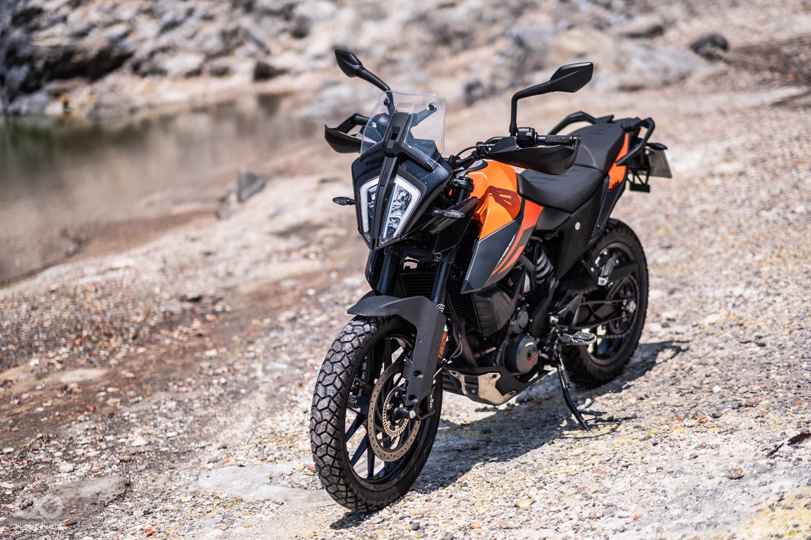 遠遠眺望,390 ADVENTURE真的跟大哥790 ADVENTURE非常相似