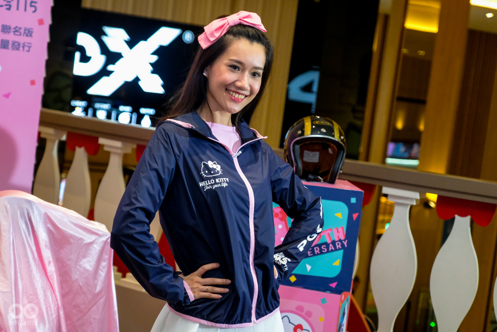 透過指定方式預購車輛,還能享有專屬好禮Hello Kitty聯名款New J-bubu風衣外套