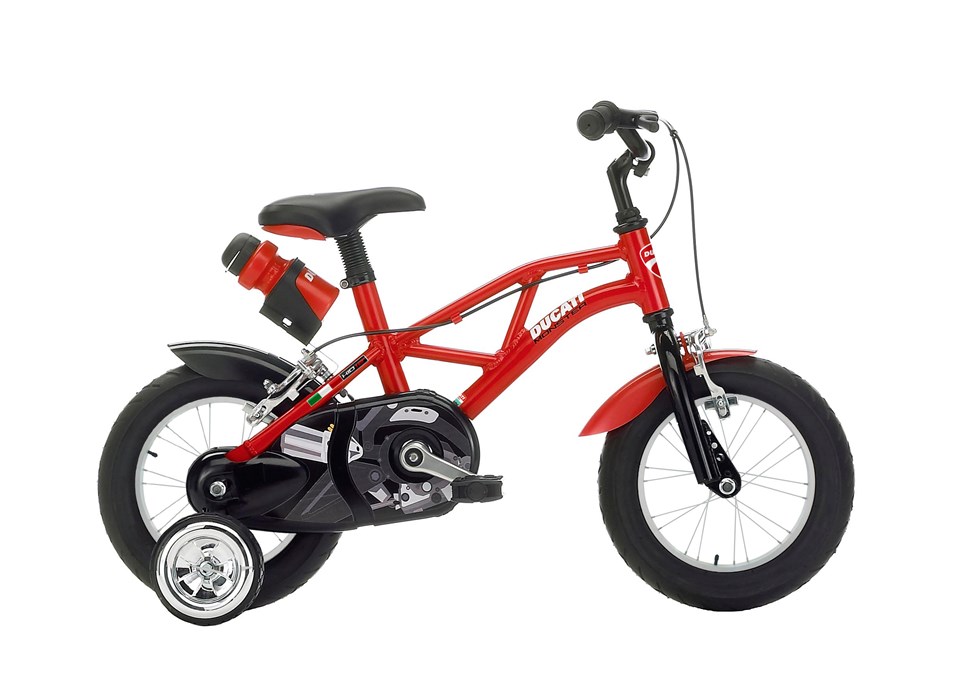 兒童用車則將自家的招牌鋼管編織車架運用其上,看來十分有趣