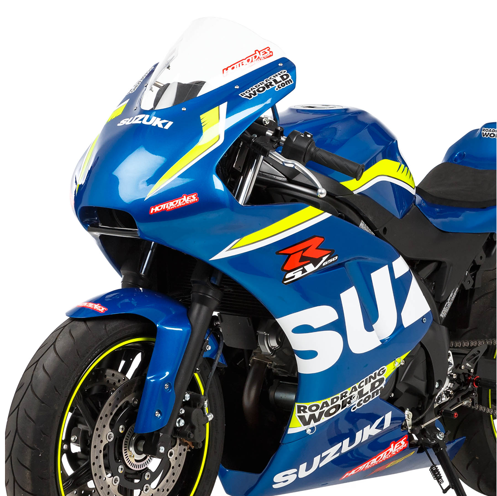 SV-R 改裝車殼總共分兩種顏色，分別是一般版和廠隊塗裝版。內容包含了上罩，下罩，單座尾殼，與整流罩支架，風鏡則與GSX-R600/750 共用。