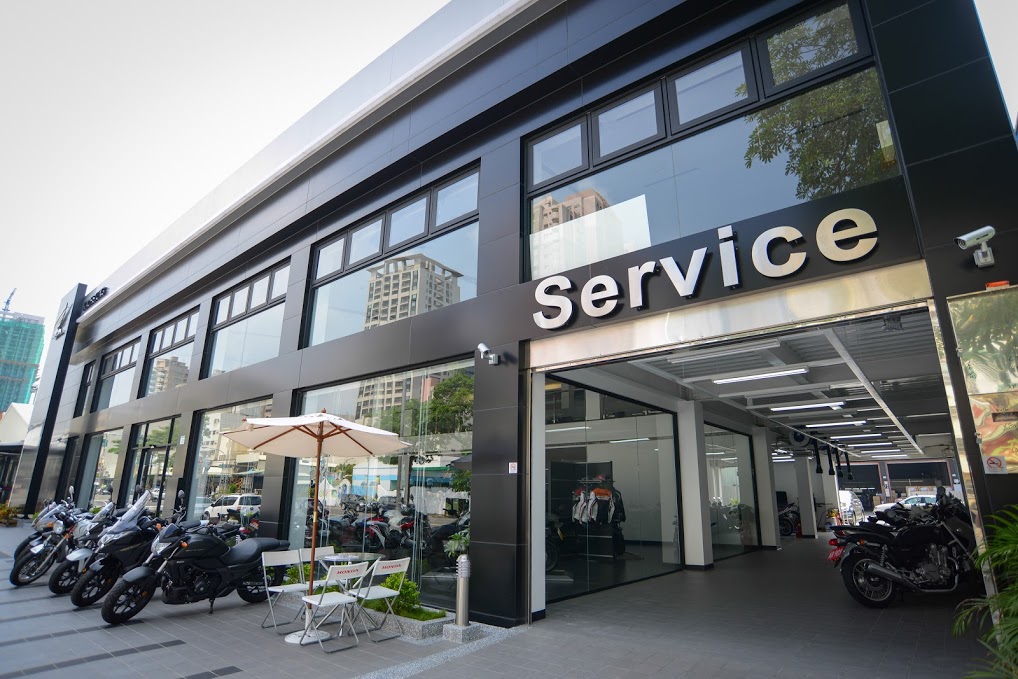 Honda Taiwan自去年正式進軍國內大型重機市場以來，以全系列的產品線、先進的旗艦店面與6S理念、建立Honda Taiwan的二輪事業與形象。