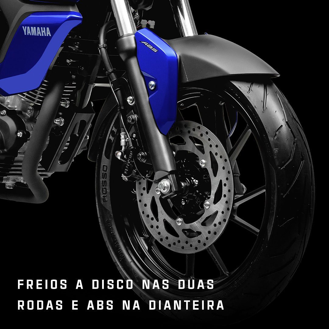 前後皆採碟式煞車，但僅配有單通道ABS