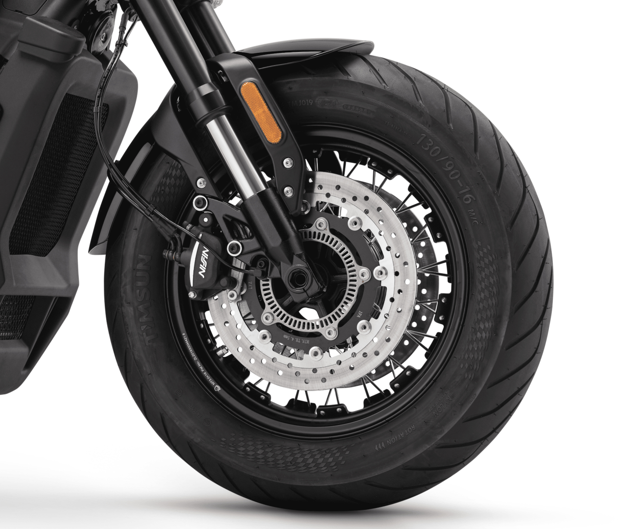 雙碟、倒叉，MBP C650V在配置上有絕對優勢