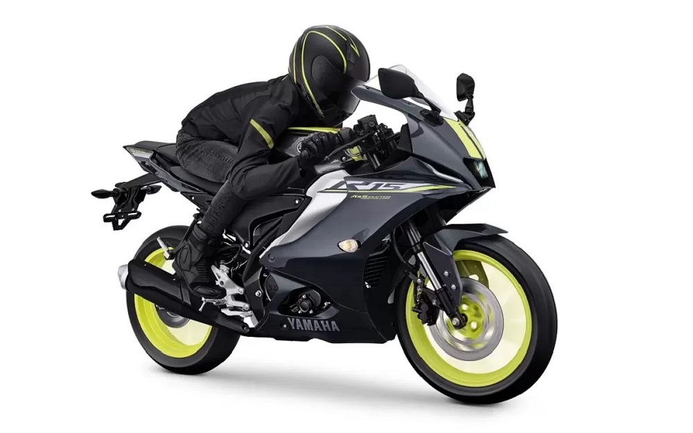 全新的「侵略灰」配色中使用到的螢光綠，視覺效果看起來相當搶眼