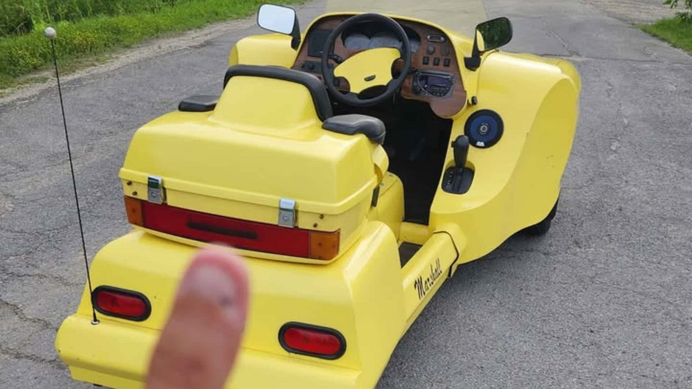 這輛汽車、機車融合作品在魁北克省被視為ATV，意謂著他沒辦法掛牌上路，但絕對是最吸睛的存在