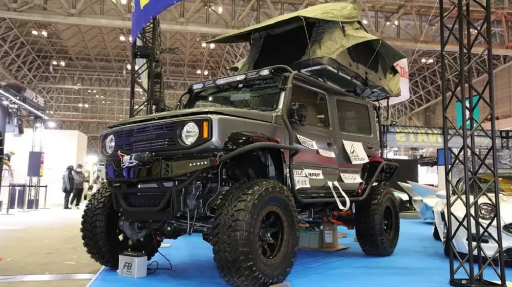 NATS在2022的東京改裝車展中，展示了加高版本的Suzuki Jimny