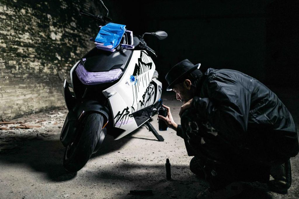 CE-04的大面積車殼,是Flycat的絕佳畫布