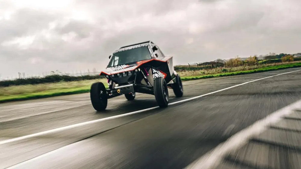 越野版的X-Bow預計將會採用全新設計的配備,不採用任何現行款X-Bow的配件