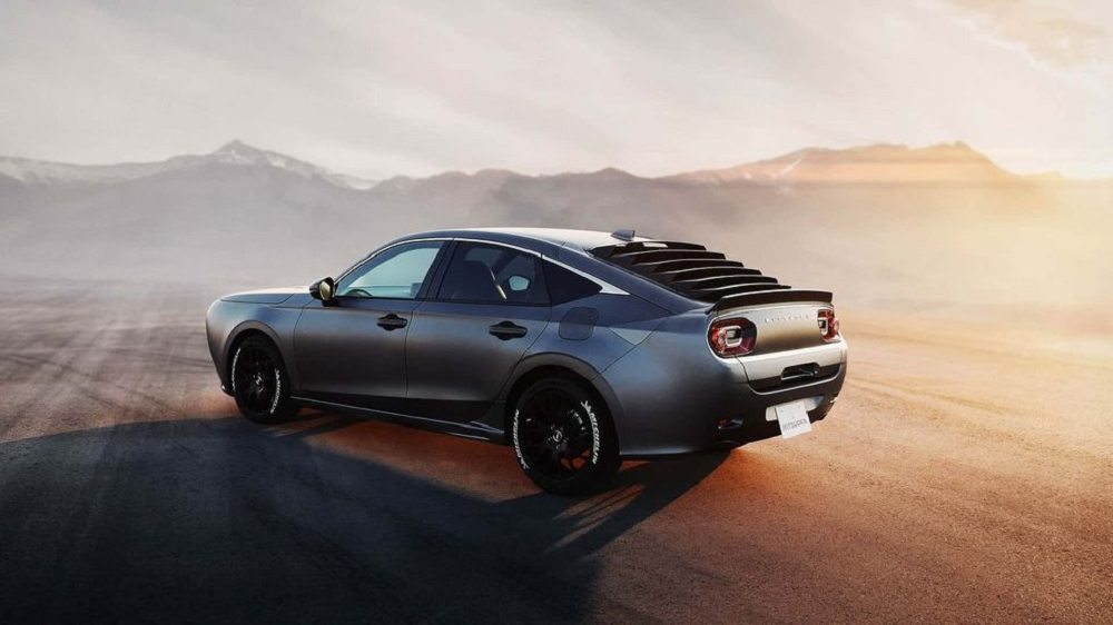 就連百葉窗式的後擋風玻璃設計都用在了M55 Concept上，但原車的斜背造型同樣保留住