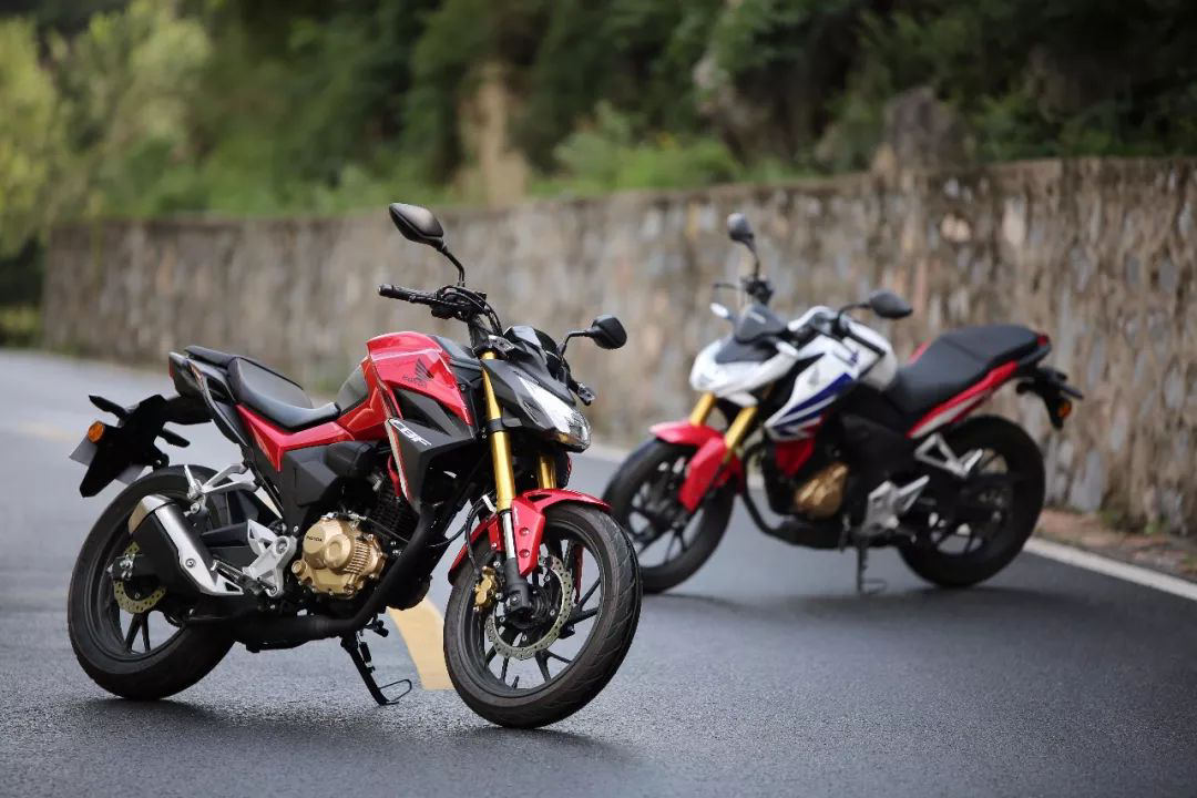 CBF190R跟Hornet黃蜂車系有著很大的淵源