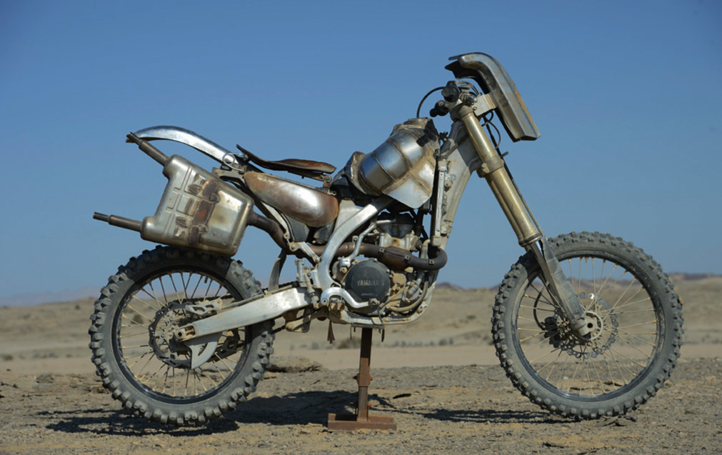 YAMAHA YZ250,那排氣管....