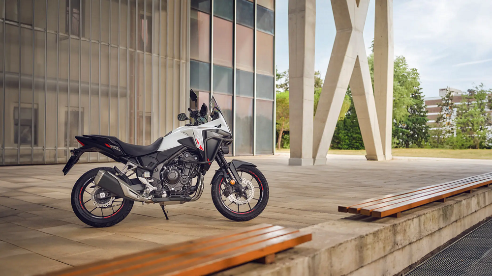 結合了近幾年越來越受到大家喜愛的黃牌級距和多功能車,或許NX500將有機會引進到臺灣市場當中