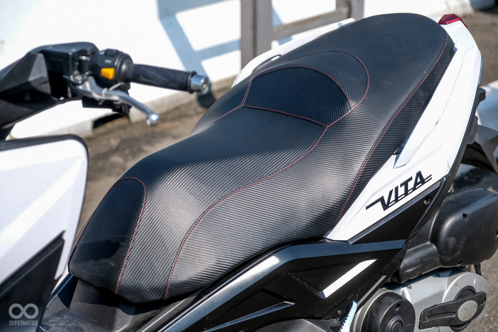 椅墊泡綿厚度足夠,試乘體驗中相當舒適