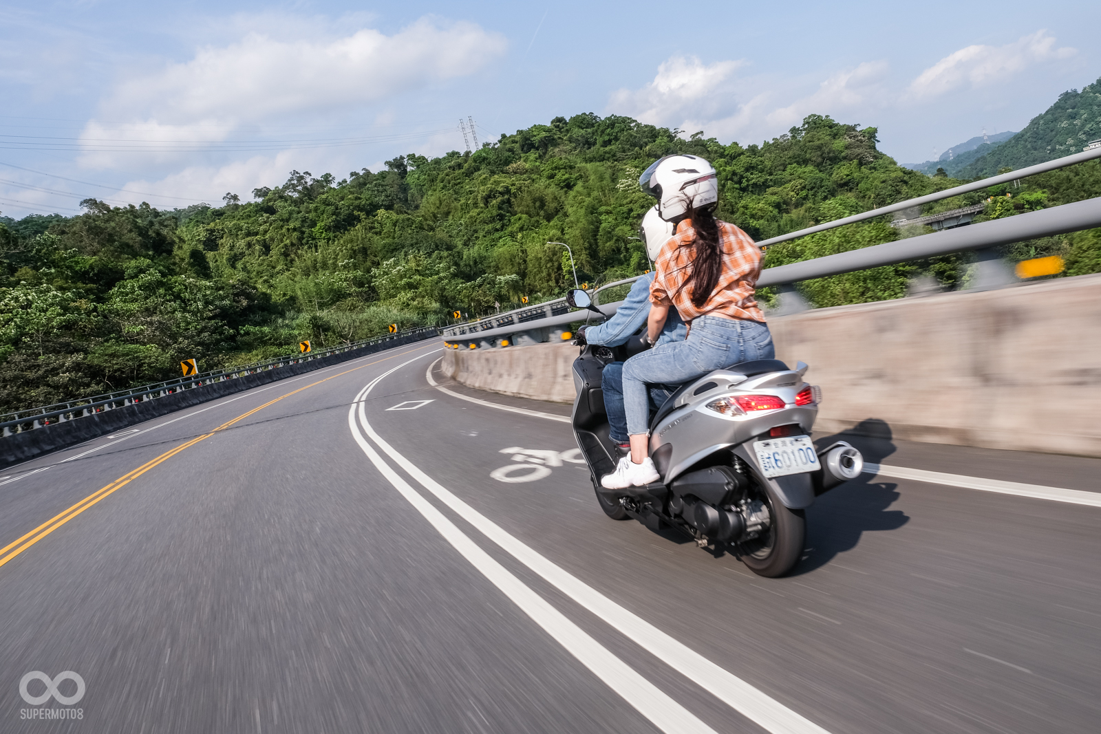 台2丙沿途風光明媚，讓人不自覺得放慢車速，享受難得的午後清閒時光