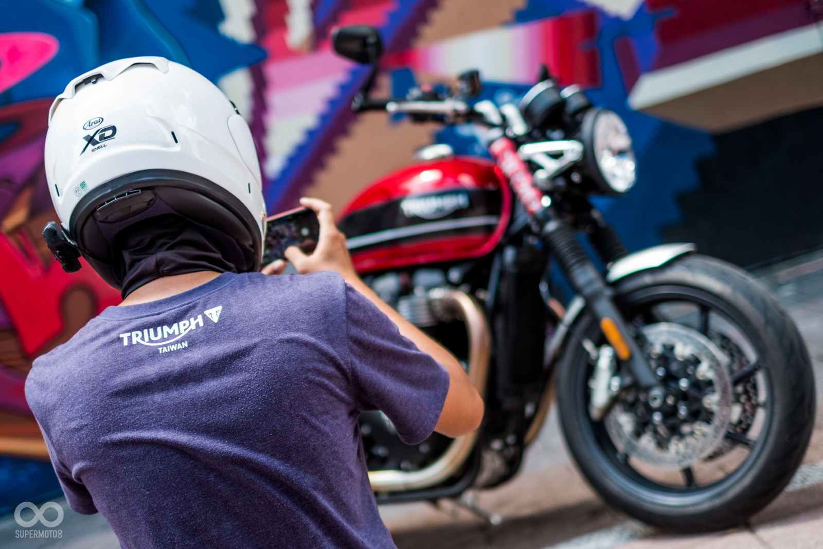 在尋找一台又帥又快的復古街車嗎？那Triumph Speed Twin絕對能滿足你的所有渴望！