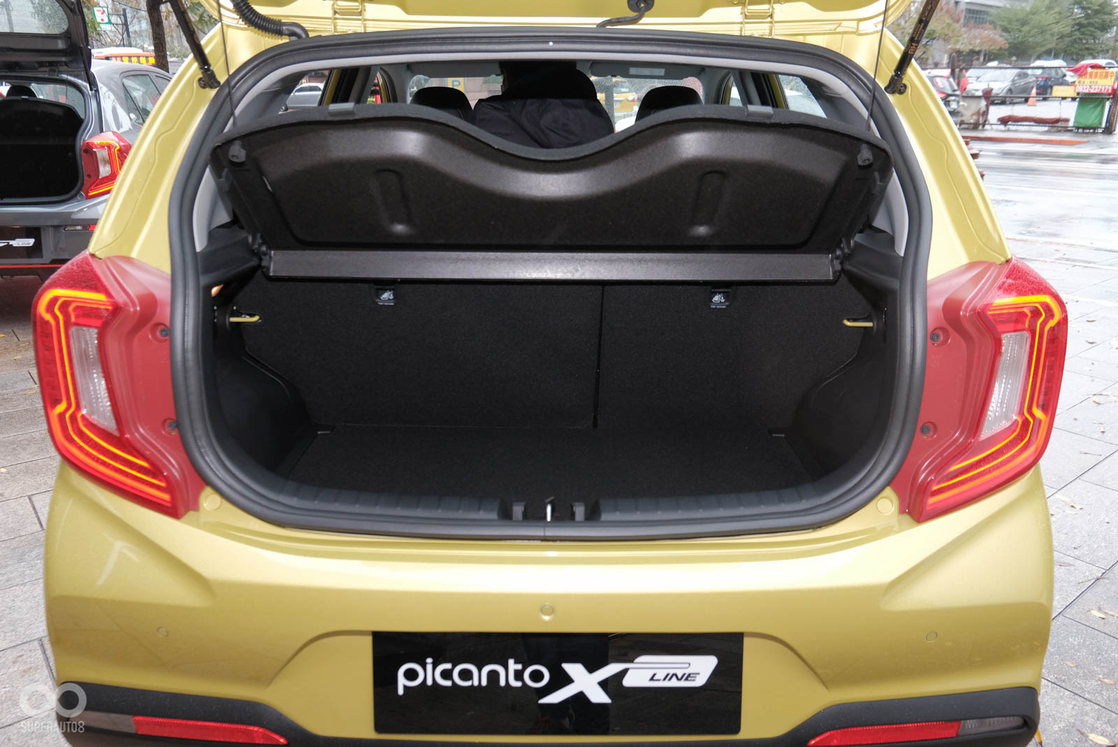 6/4分離設計的後座椅,擁有255公升至最大1,010公升的置物空間