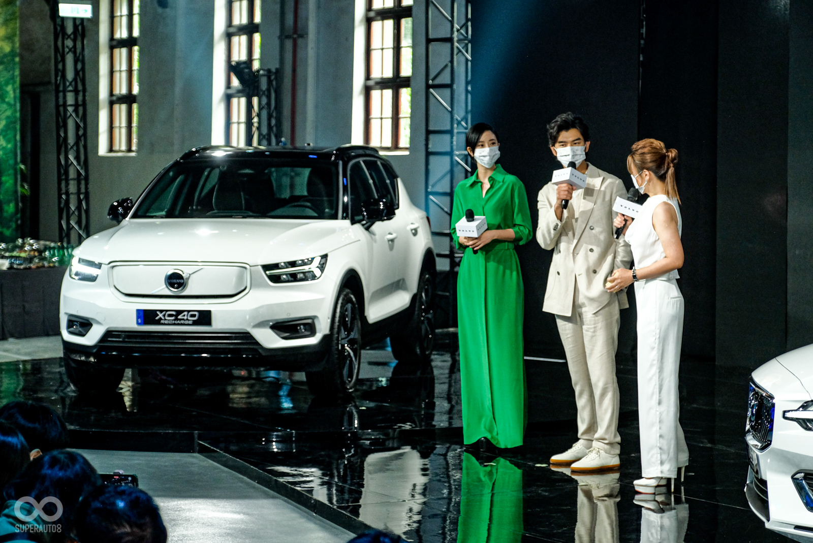 桂綸鎂和陳柏霖兩位都對VOLVO PHEV、BEV車款讚不絕口