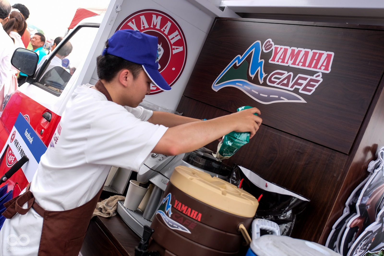 YAMAHA CAFE也來到活動現場，替YAMAHA的車友們送上飲品