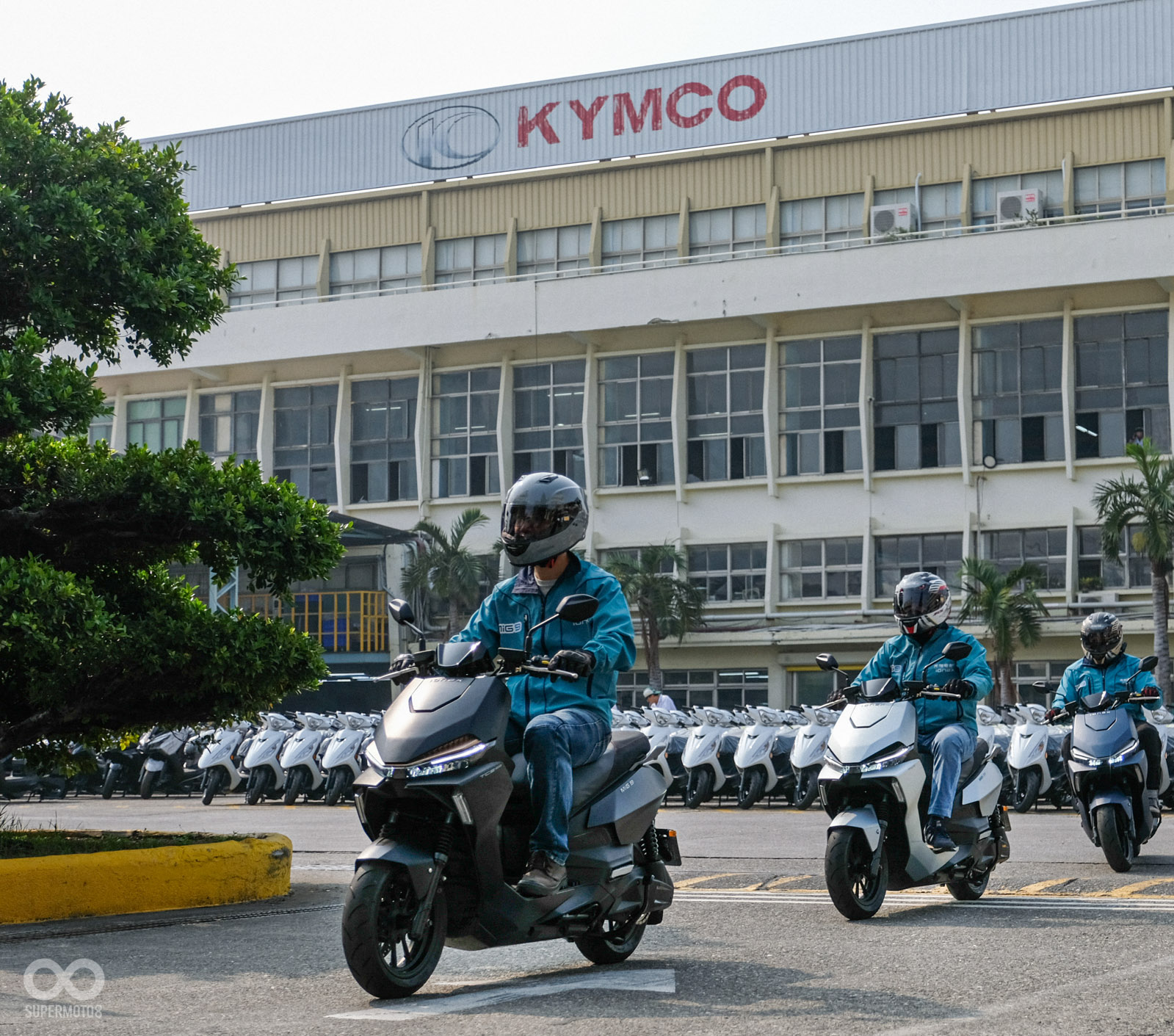 第一天,高雄KYMCO總公司出發