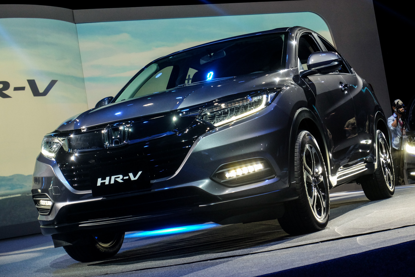 All NEW HR-V搭載九大主動安全系統、6 SRS標配，全面提升著被動安全