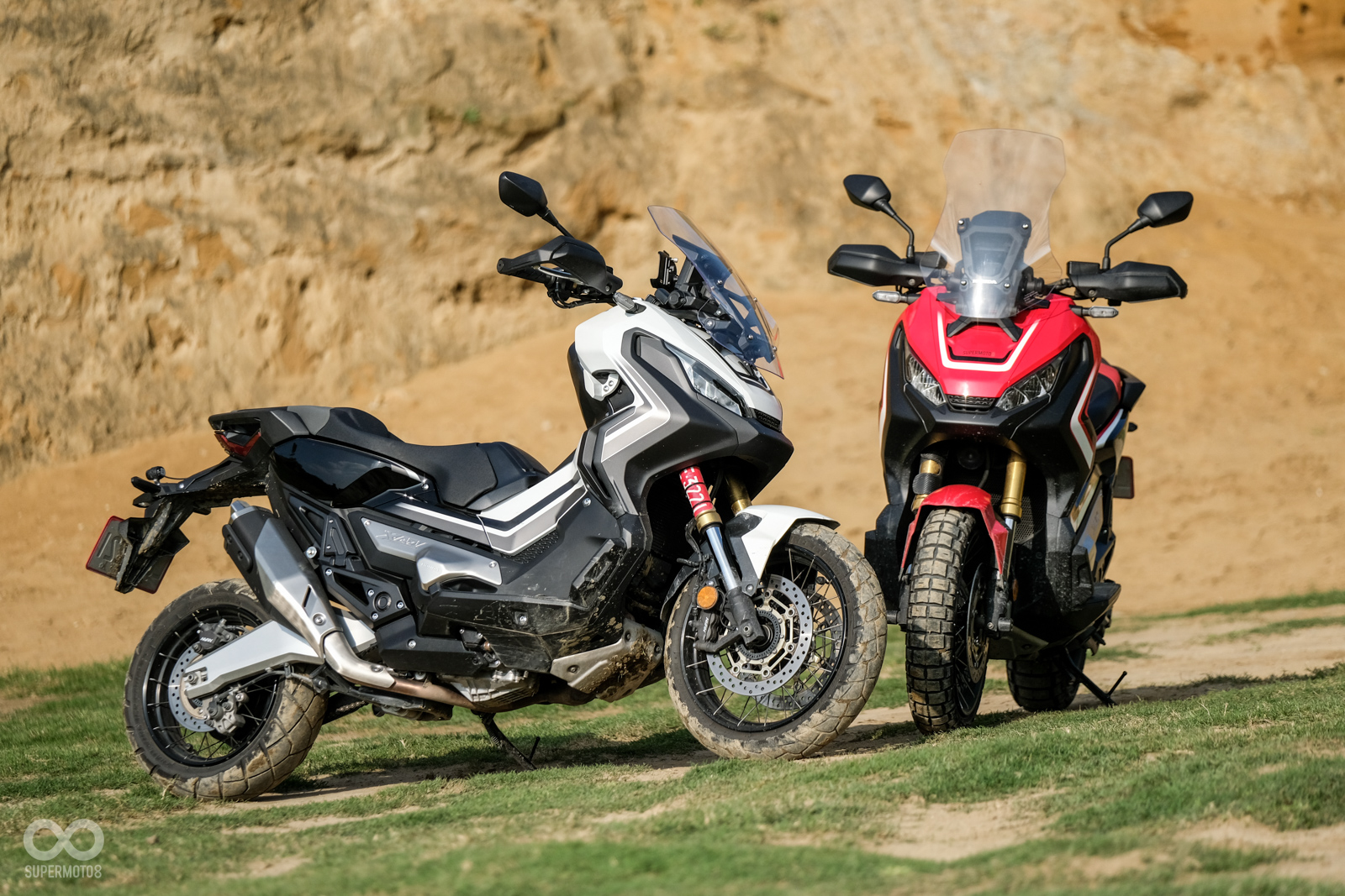 正式上市的HONDA X-ADV幾乎完整複製概念車造型