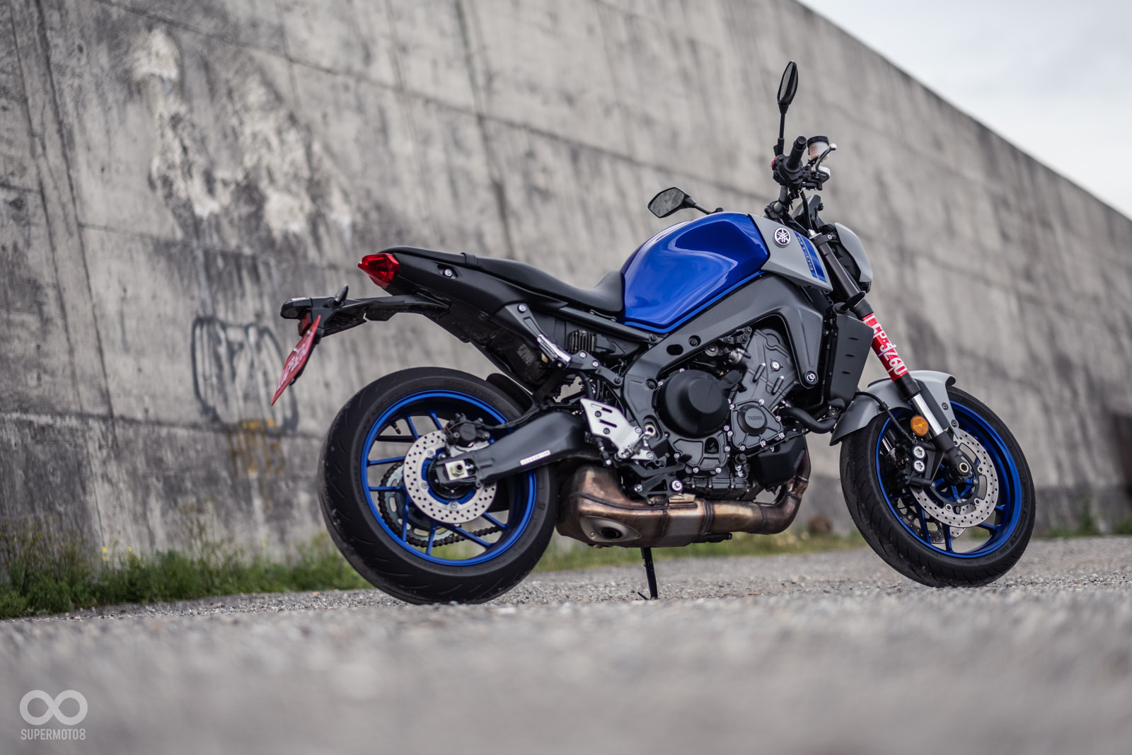 機件大量裸露的獨特嘗試