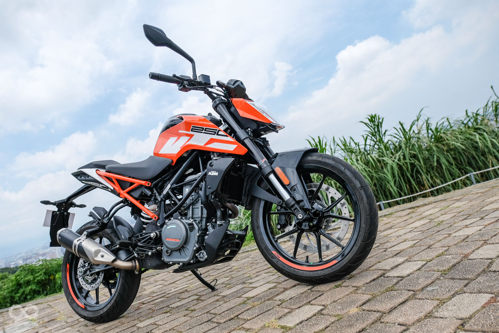 KTM 250 DUKE正式導入台灣販售,也讓台灣DUKE車款更為齊全