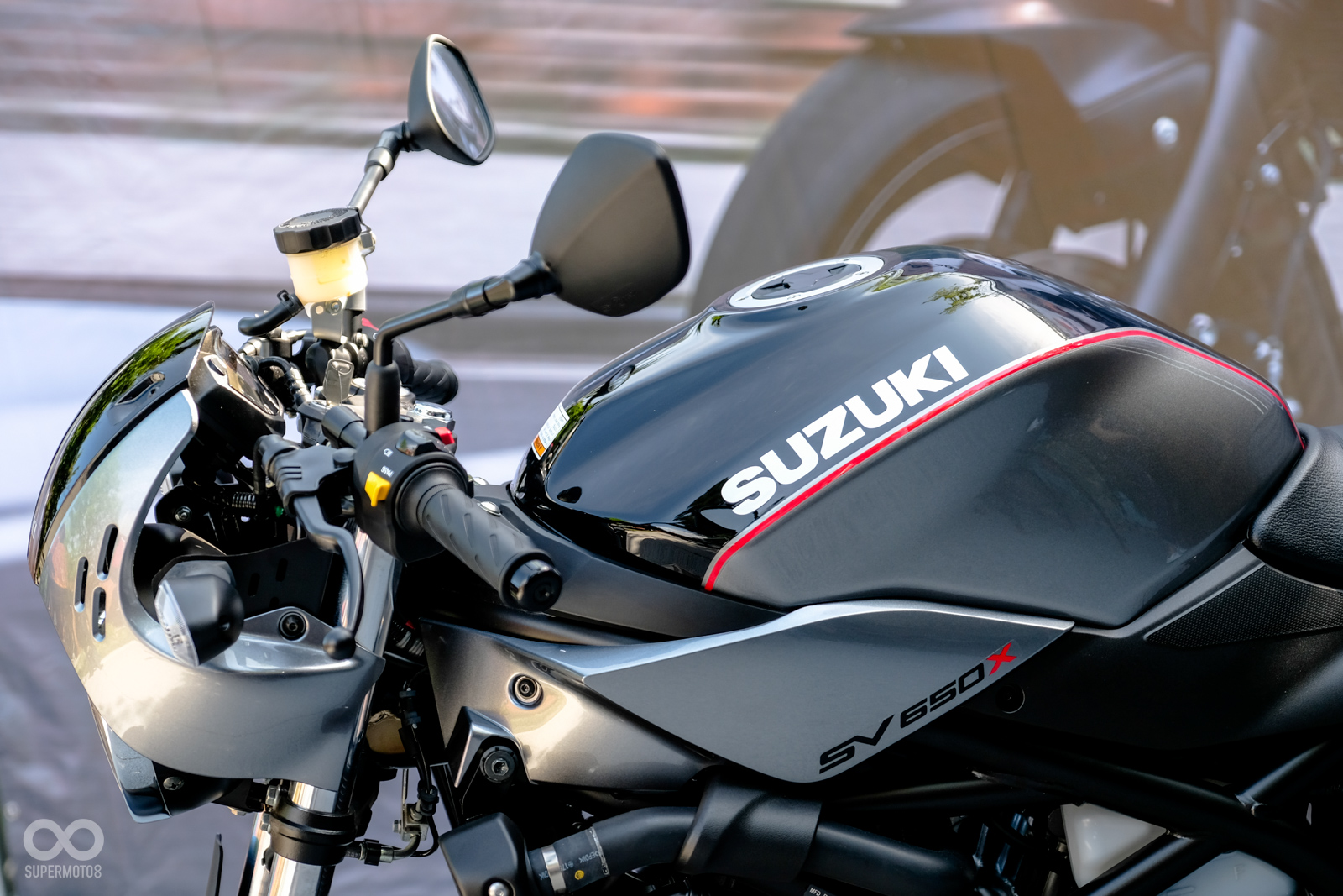 更具風格的SUZUKI SV650X正式在台登場